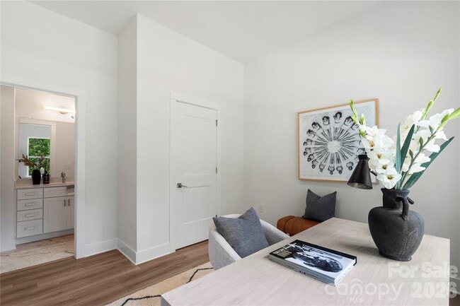 Photo - 3409 Holabird Ln