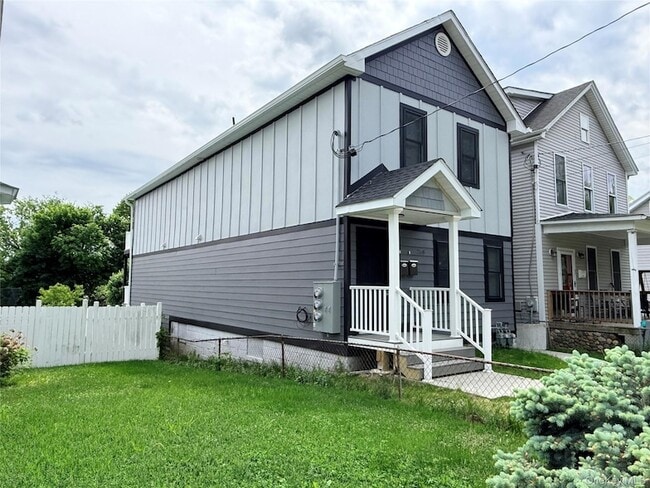 Photo - 268 Carpenter Ave Unit 2