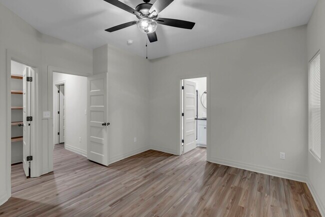 1903 Sutton Ct