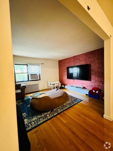 Building Photo - 403 Park Ave Unit F Rental
