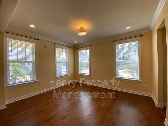Photo - 2280 Chattering Lory Ln