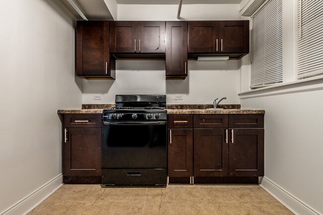 Photo - 8201 S Kingston Ave