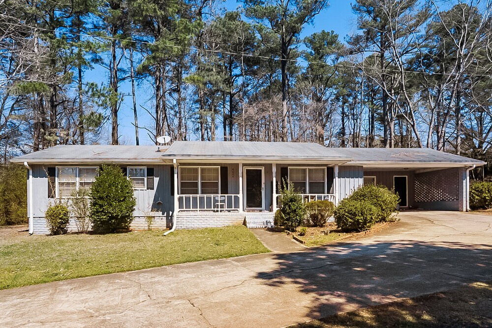 Photo - 4649 Danna Dr