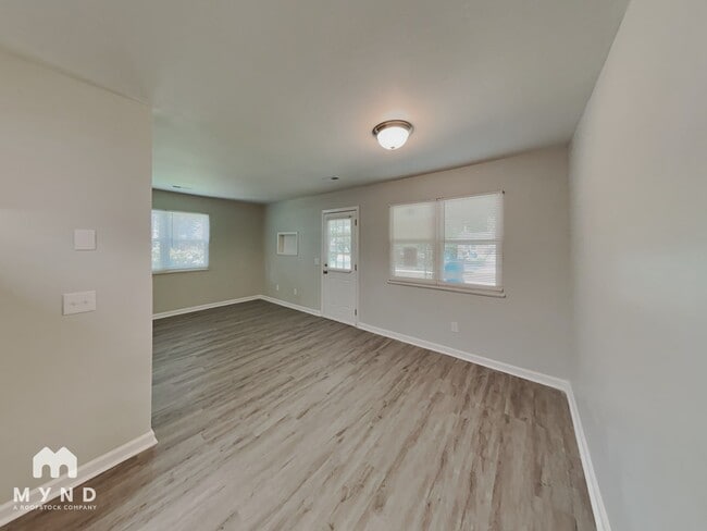 Photo - 1120 Seabrook Rd