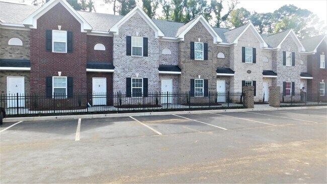 Photo - 1173 Waxwing Dr Townhome