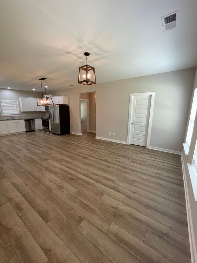 Photo - Home for Rent in Weaver, AL!!! View with 4...