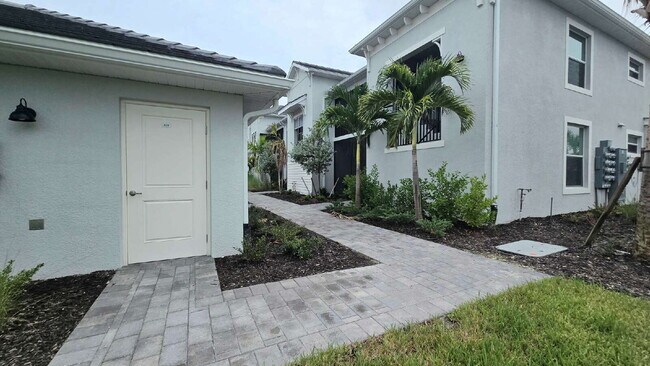 Photo - 15185 Bluffton Ln Unit 828