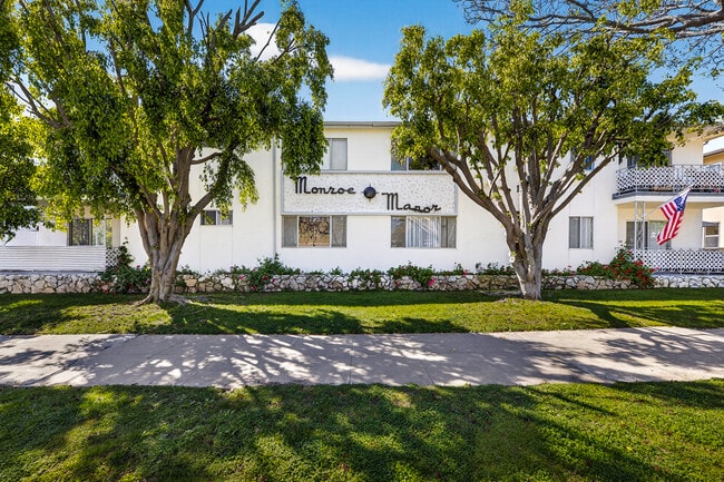 Monroe Manor Front - Monroe Manor