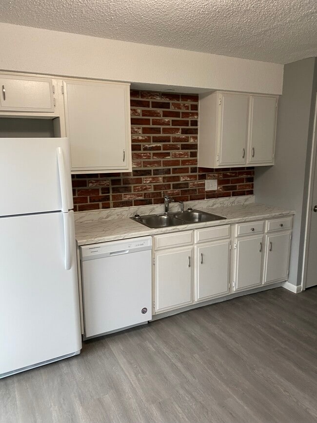 Photo - 3317 Bridge Manor Dr