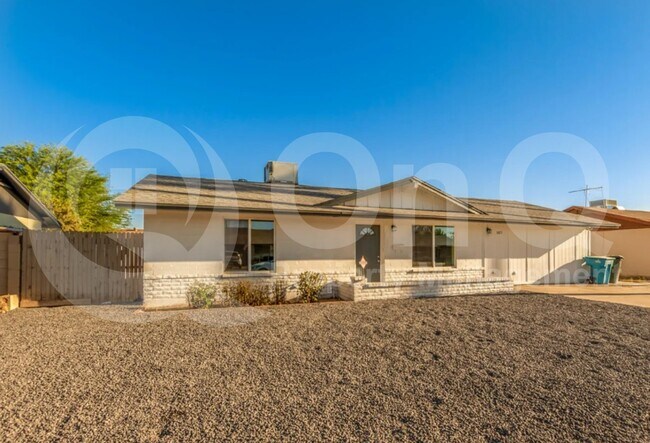 Photo - 8823 W Turney Ave