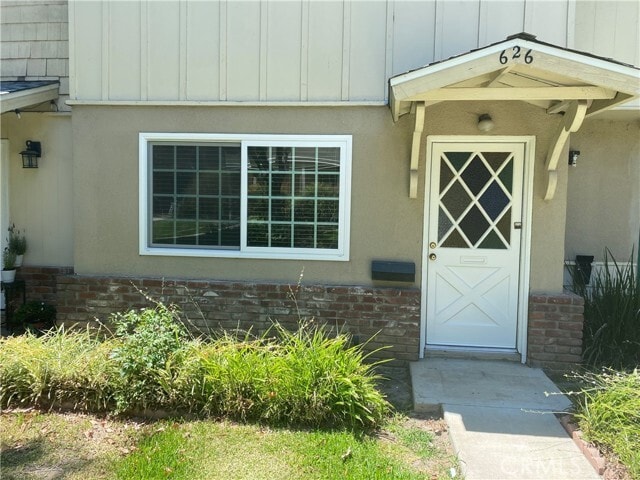 Photo - 626 E Lee Pl Condo