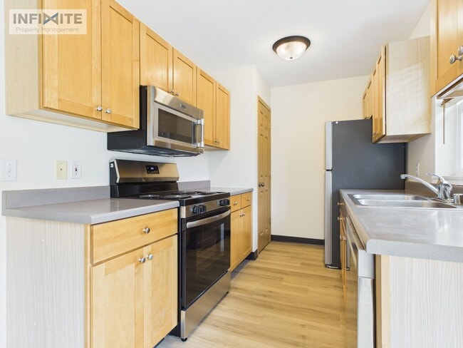 Photo - 3 Bedroom End Unit in Bozeman