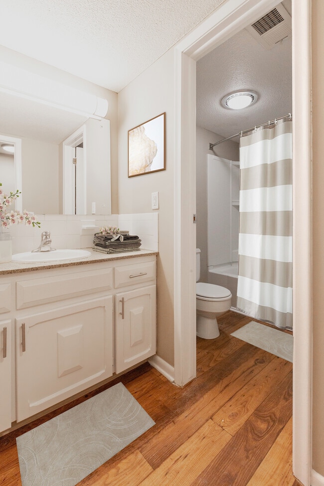 Photo - Villa Vinee Apartments