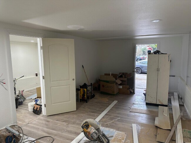 Photo - 5484 Vicente Way