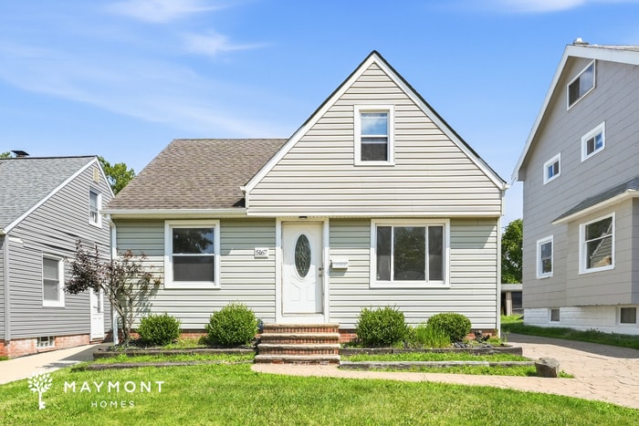 Photo - 5167 Thomas St