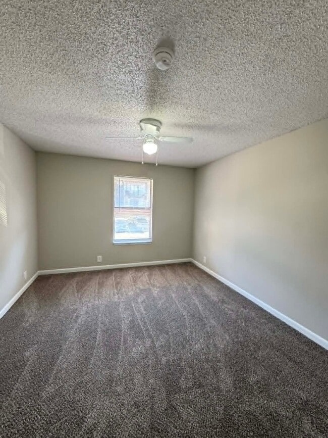 Photo - 4601 Packard Dr Unit J164