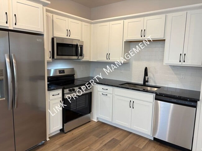 Photo - Brand New Townhome 3/3 Downtown near UTC a...