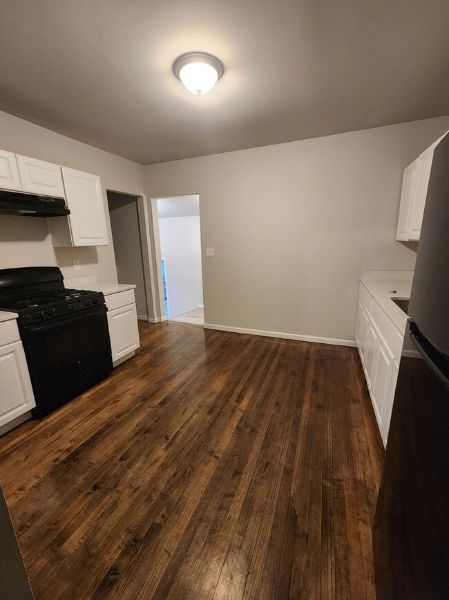 Photo - Large 2 Bedroom Home Section 8 accepted!