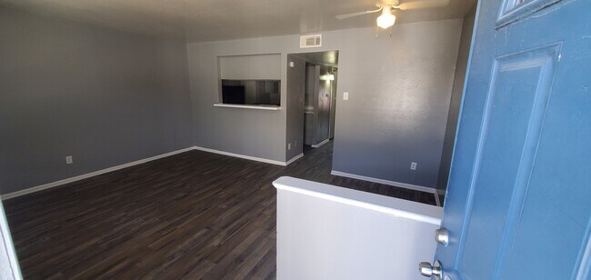 Photo - 2718 Sherman St Unit 206