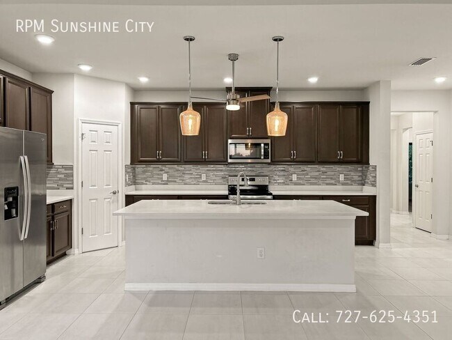 Photo - 13413 Palmera Vista Dr