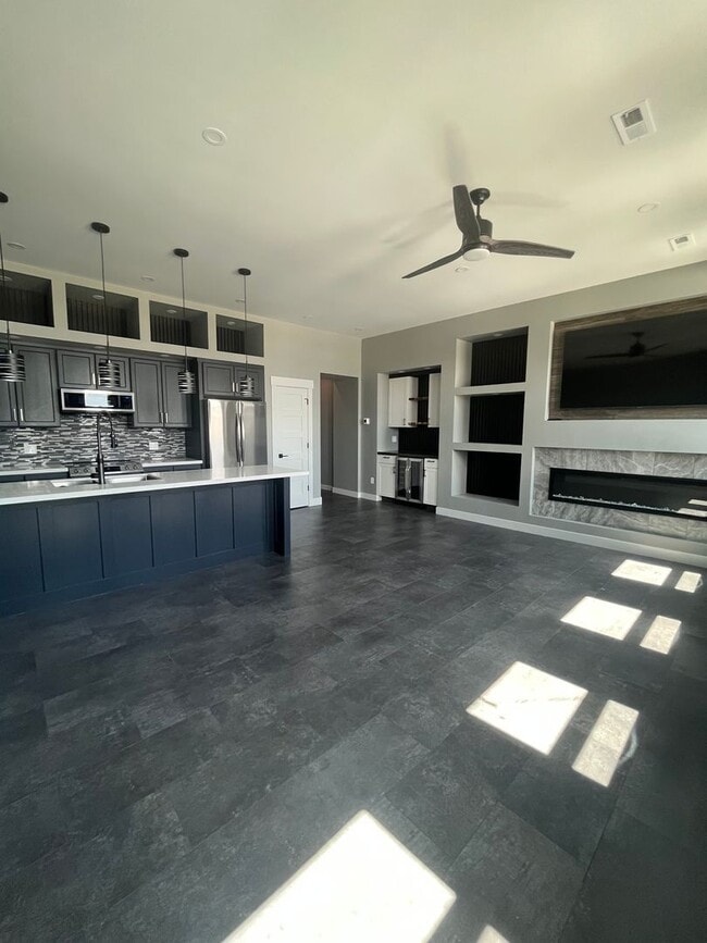 Photo - Newly Renovated Condo in Uptown Butte