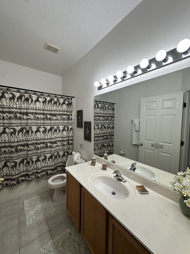 2548 Aster Cove Ln