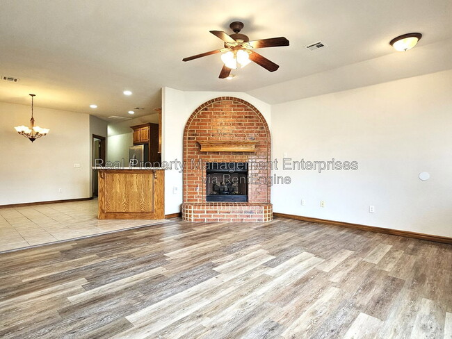4709 Castle Bay Cove