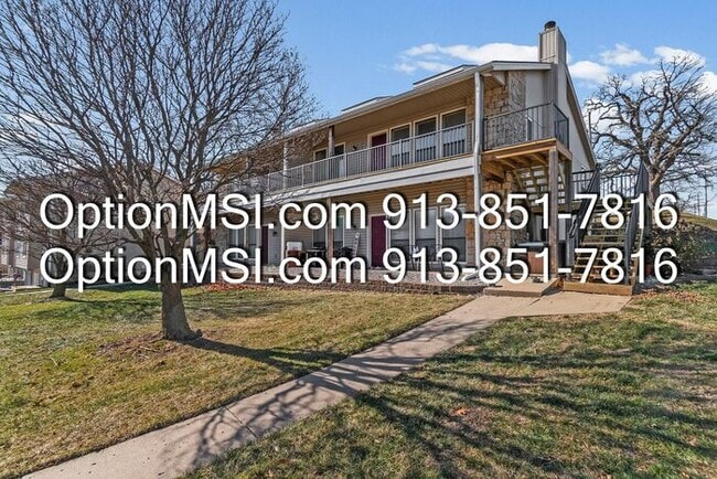 Building Photo - Charming & Spacious 2-Bed / 2-Bath Apartment in Gladstone