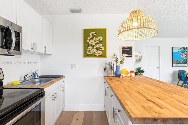 Photo - 811 Tequesta St Unit 3