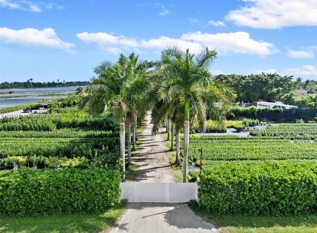 Photo - 20235 SW 172nd Ave