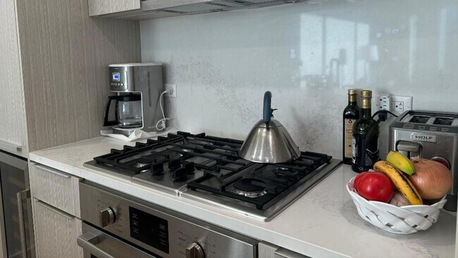 Photo - 30 Riverside Blvd Unit 310