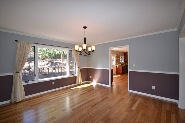 Photo - 100 Hyde Ave