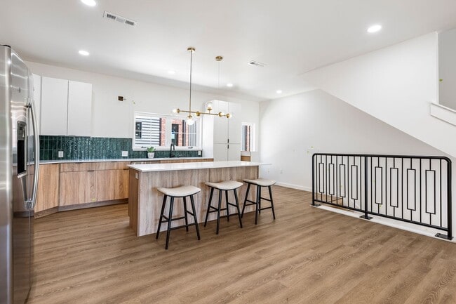 Photo - ***933 SE 10th Street***