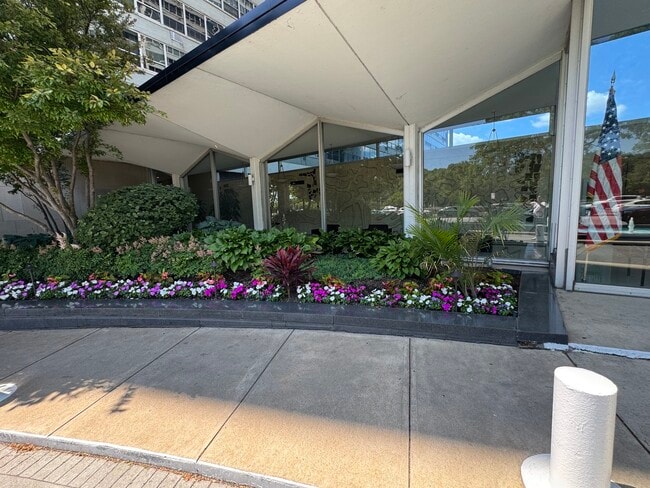 Photo - 3550 N Lake Shore Dr Unit 919