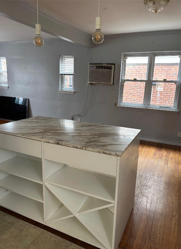 Photo - 75-84 180th St