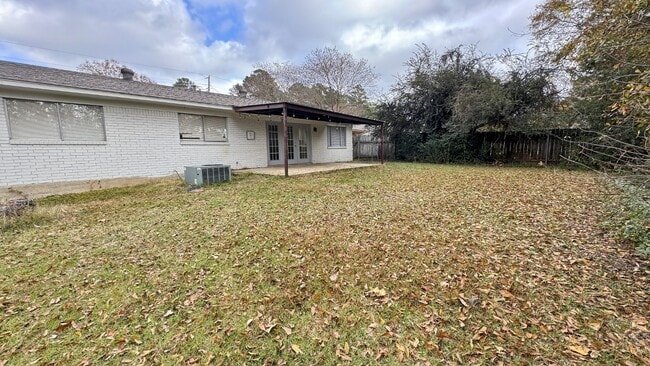 Photo - 123 Roxanna Dr