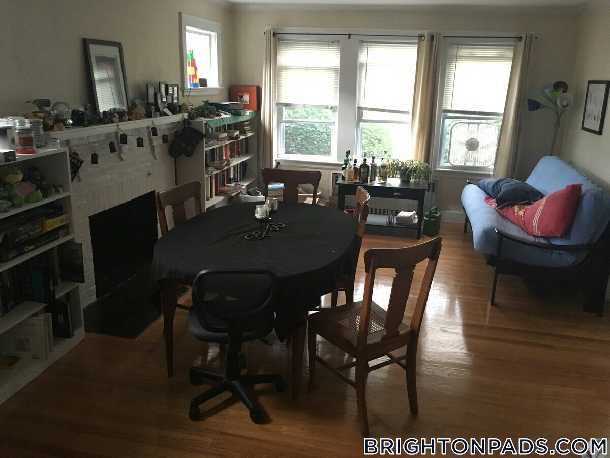 Photo - 242 Corey Rd Unidad 1