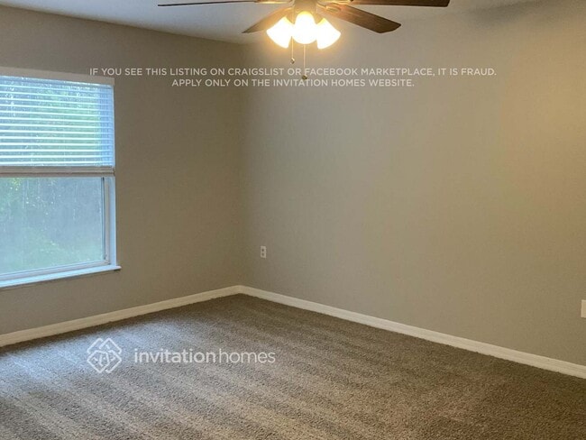 Photo - 5519 Shady Pine St S