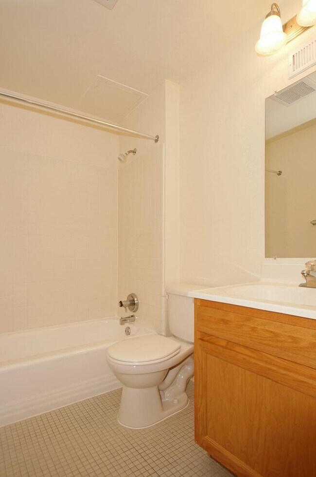 Lamplighter Village Apartments