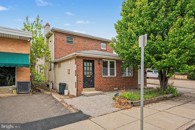 Photo - 107 Allison Rd