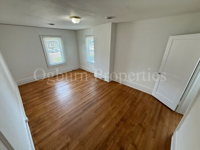 Photo - 1525/1529 W First Street Unidad 1525