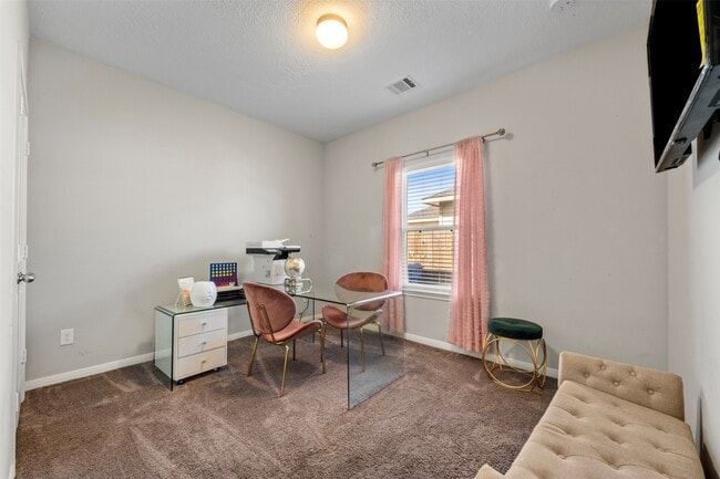 Building Photo - 397 Rd 5102