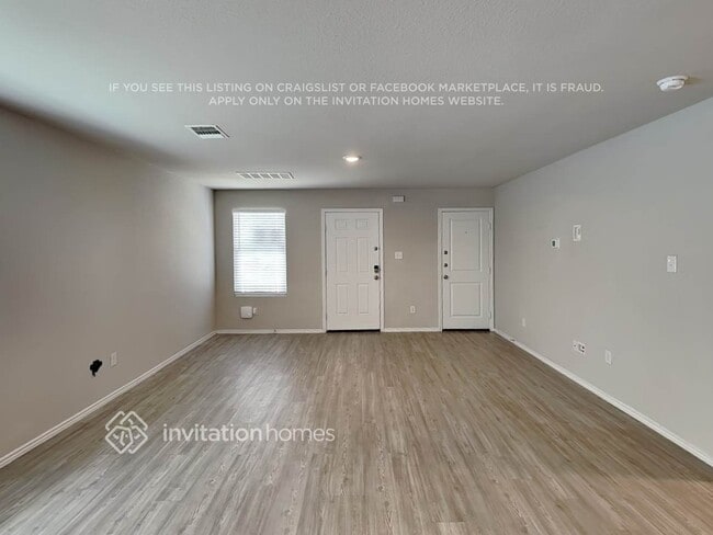 Photo - 7218 Avila Vis