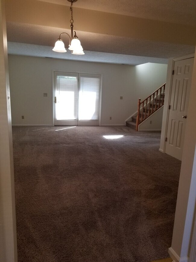Photo - Large 3 BR, 2.5 bath townhome
