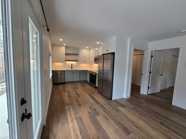 Photo - 143 Martin Rd