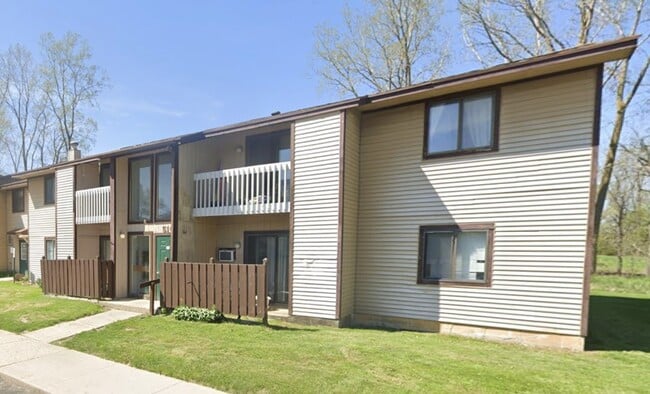 Photo - 512 W High St