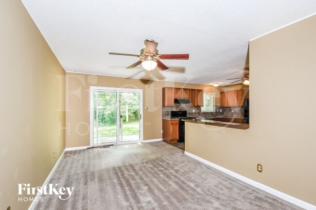 Photo - 6780 Lesli Mari Ct