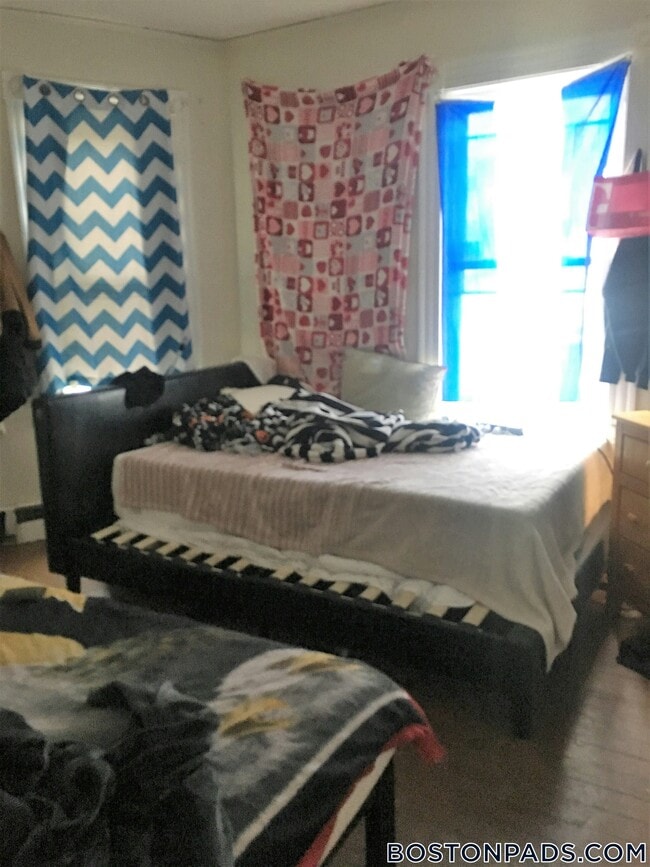 Photo - 24 Everett St Unit 1