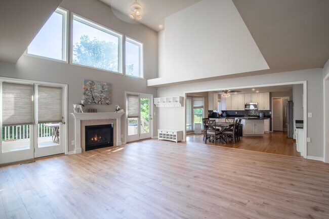 Photo - 1082 Bold Forbes Ct