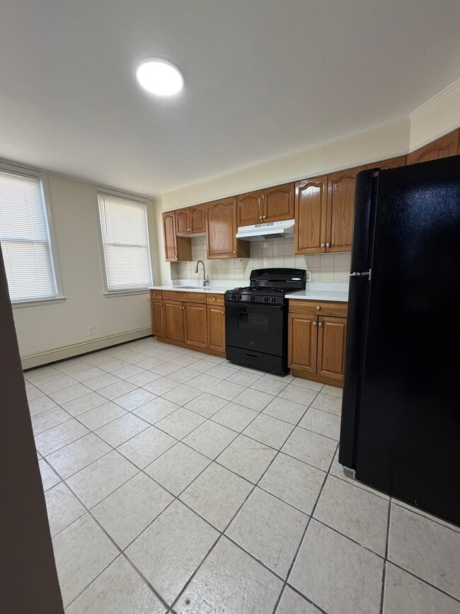 Photo - 88 Vroom St Unit 1